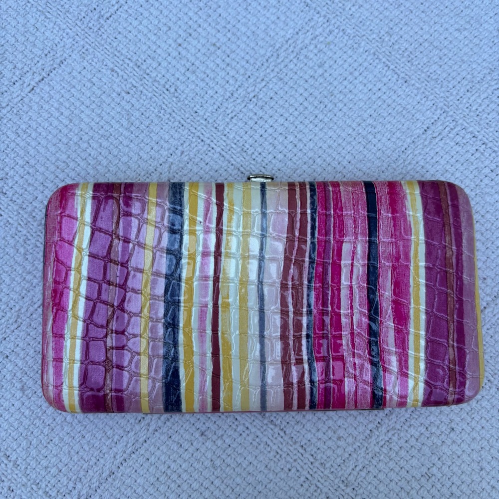 Y2K The Metropolitan Fashionables Striped Embossed Hard Shell Clutch Wallet